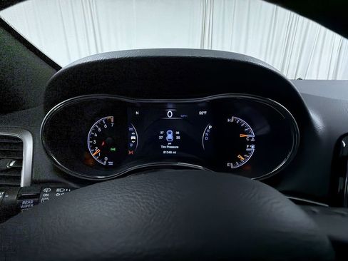 Used 2021 Jeep Grand Cherokee Laredo X AWD/4WD image 20