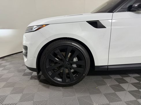 New 2026 Land Rover Range Rover Sport SE AWD/4WD image 12