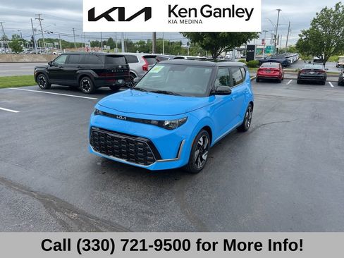 Certified 2023 Kia Soul GT-Line FWD image 3