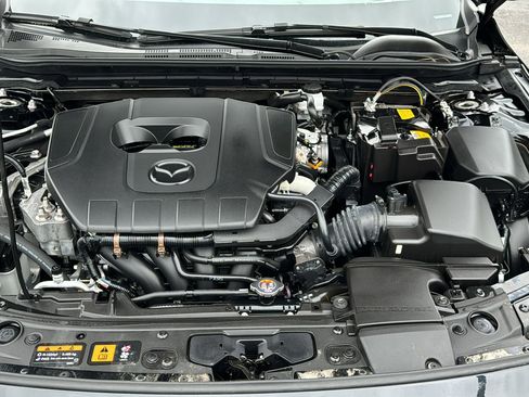 Certified 2025 MAZDA MAZDA3 s Sport image 35
