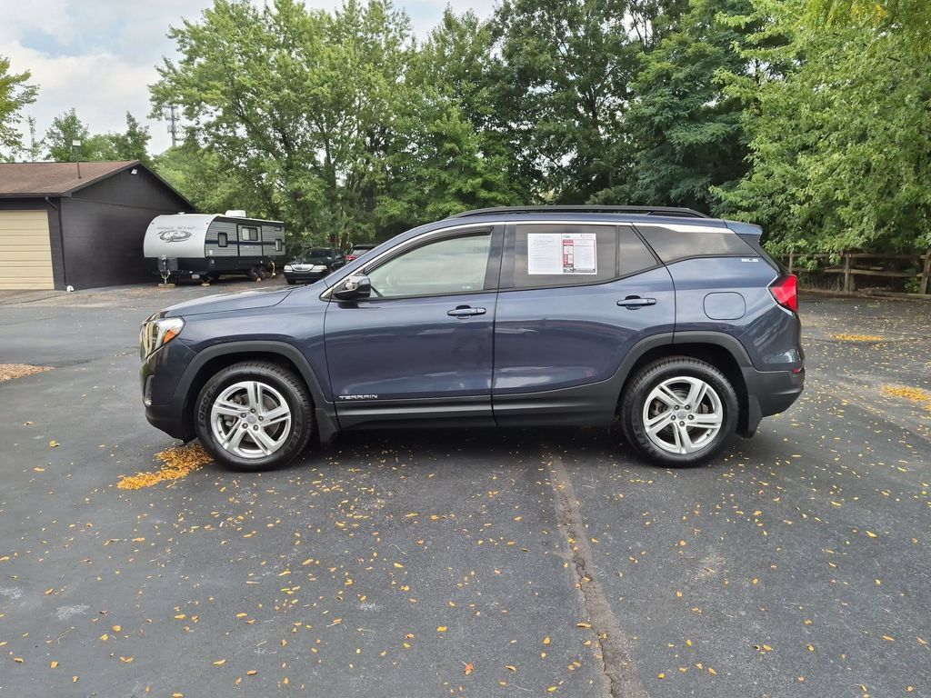 Used 2018 GMC Terrain SLE w/ Driver Convenience Package AWD/4WD image 13