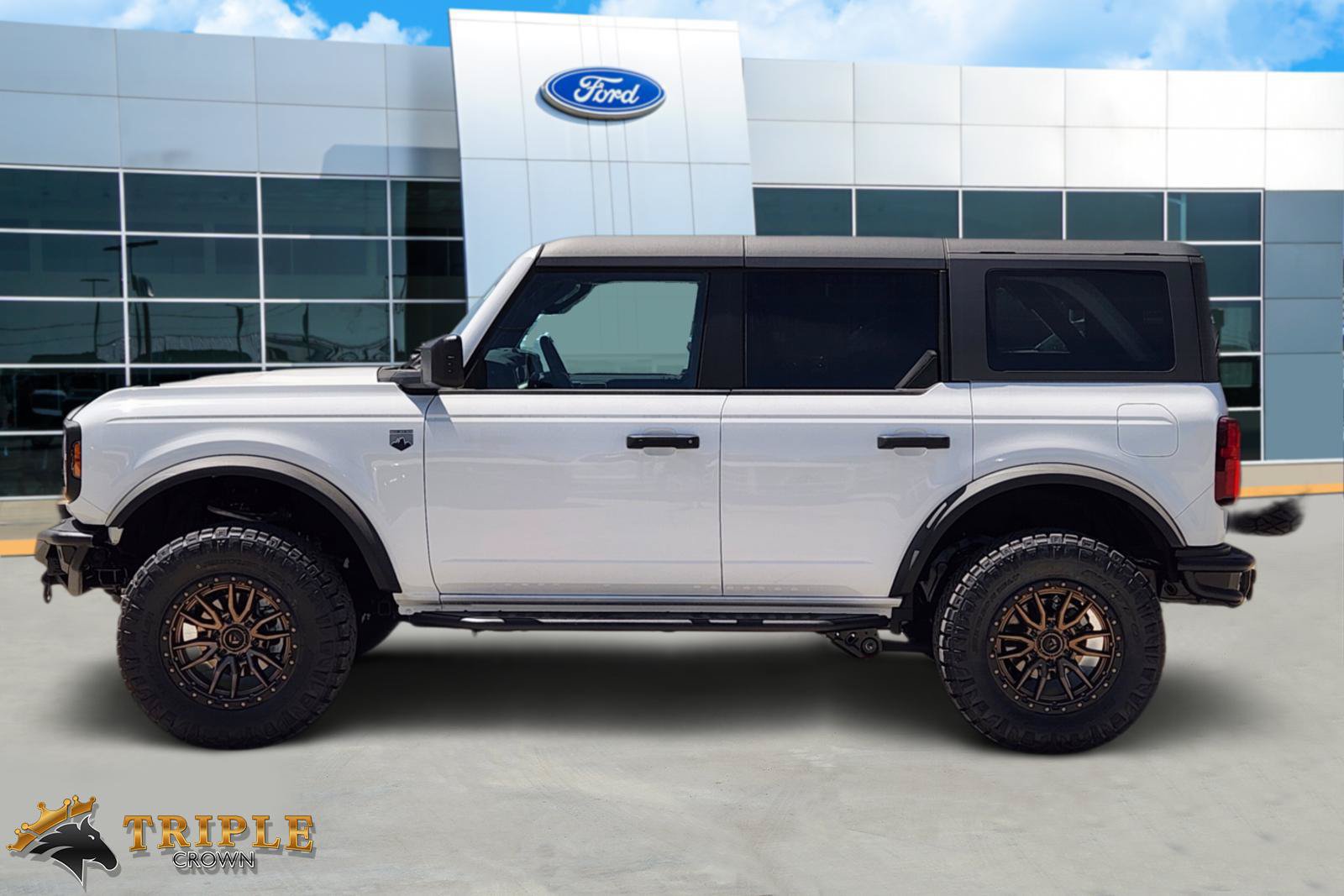 New 2026 Ford Bronco Big Bend AWD/4WD image 3