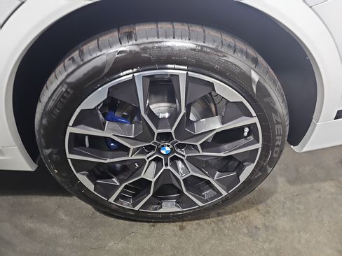 New 2026 BMW X7 xDrive40i w/ M Sport Package image 36