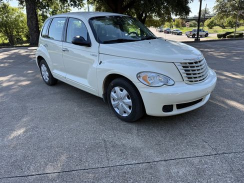 Used 2006 Chrysler PT Cruiser Touring image 3