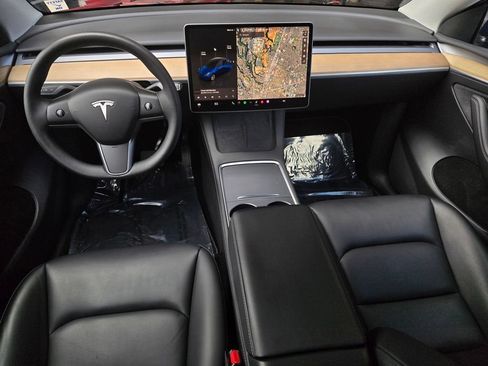 Used 2023 Tesla Model Y Long Range AWD/4WD image 14