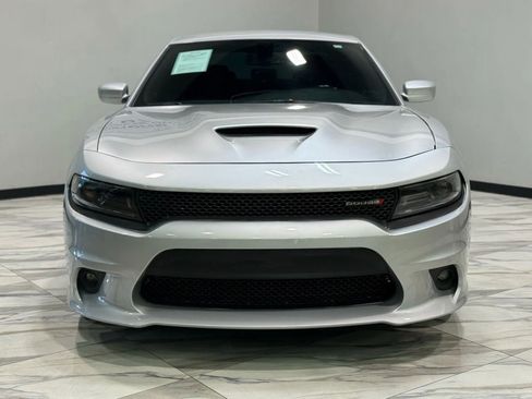 Used 2022 Dodge Charger GT image 3