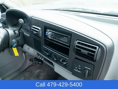 Used 2005 Ford F350 XL RWD image 26