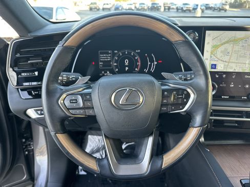 Used 2024 Lexus RX 350 Premium w/ Accessory Package (Z1) image 18