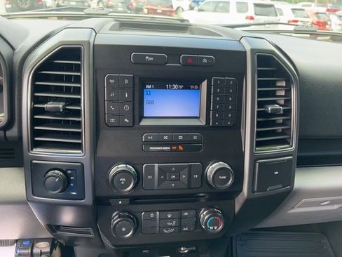 Used 2018 Ford F150 XLT image 21