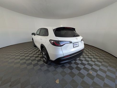 New 2026 Honda HR-V LX image 11