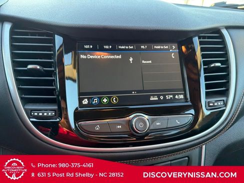 Used 2018 Chevrolet Trax LT image 15