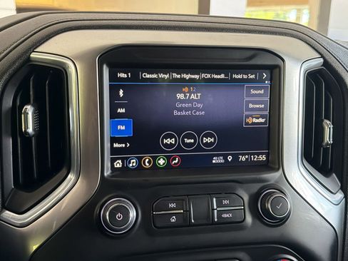 Used 2019 Chevrolet Silverado 1500 LT Trail Boss AWD/4WD image 23