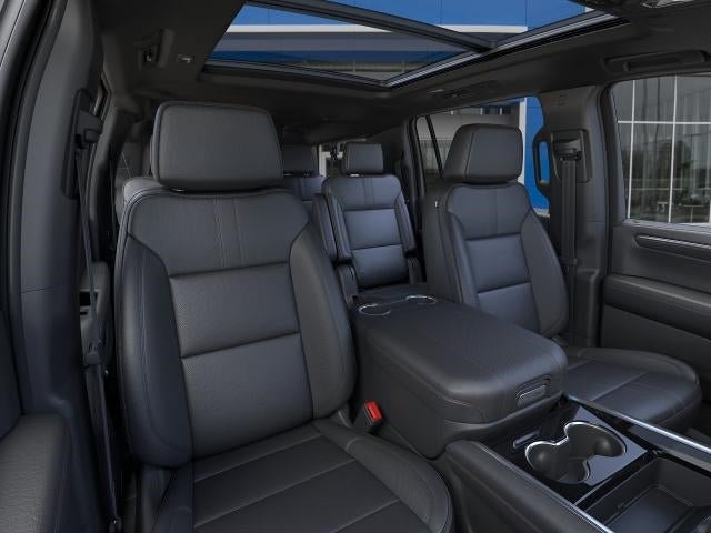 New 2026 Chevrolet Suburban RST w/ RST Capability Package AWD/4WD image 16
