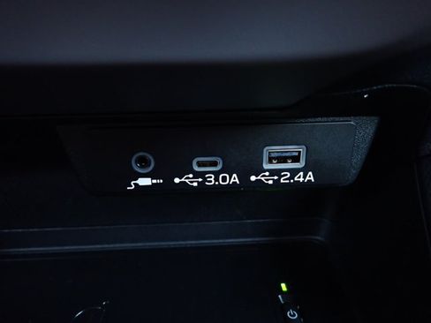 Used 2025 Subaru Crosstrek 2.5i Sport AWD/4WD image 20
