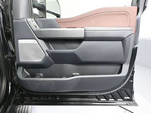 Used 2022 Ford F150 Lariat w/ Equipment Group 502A High image 51