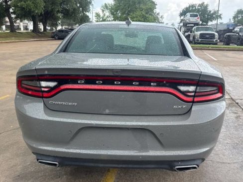 Used 2018 Dodge Charger SXT Plus w/ Quick Order Package 29J image 8