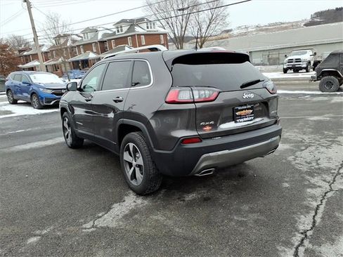Certified 2019 Jeep Cherokee Limited image 6