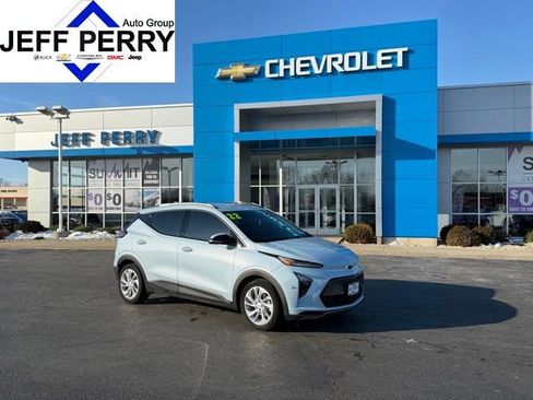 Used 2022 Chevrolet Bolt EUV LT image 1