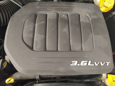 Used 2016 Dodge Grand Caravan SE w/ Quick Order Package 29E SE image 30