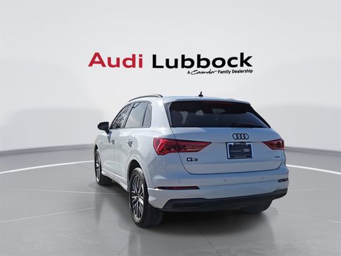 Certified 2024 Audi Q3 2.0T Premium Plus image 7