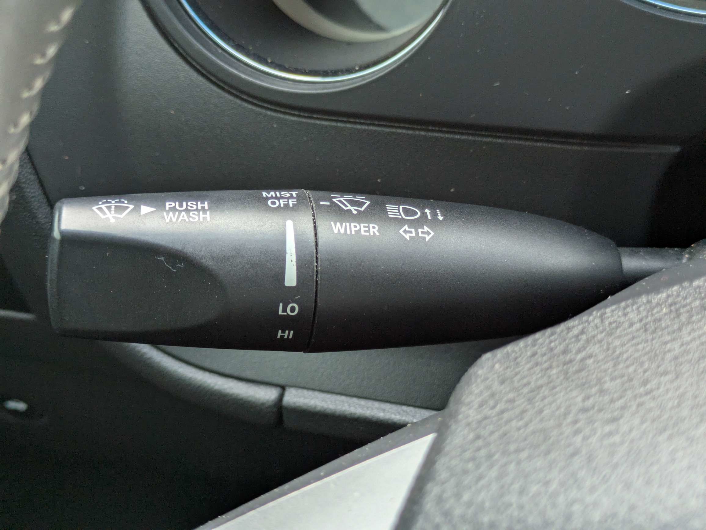 Used 2013 Dodge Challenger R/T RWD image 15