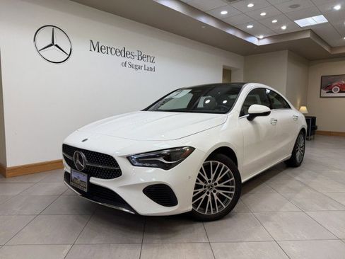 Certified 2025 Mercedes-Benz CLA 250 image 1