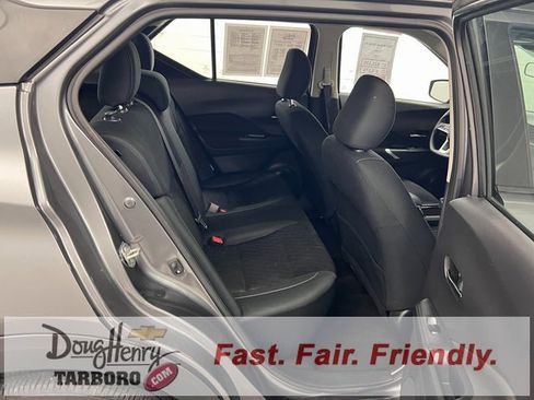 Used 2024 Nissan Kicks SV image 37