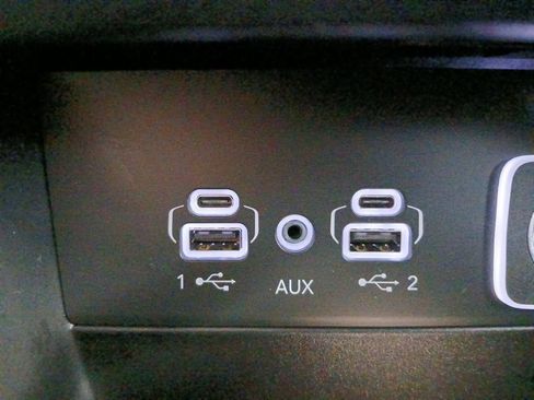 New 2026 Jeep Grand Cherokee Laredo image 6