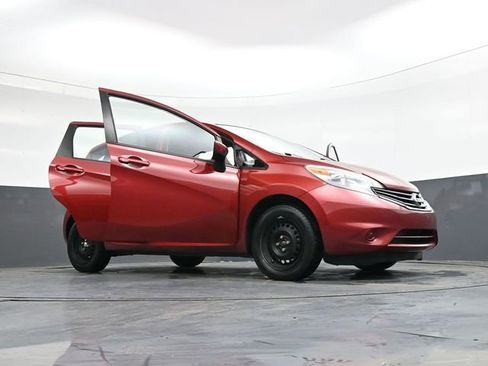 Used 2016 Nissan Versa Note SV image 38