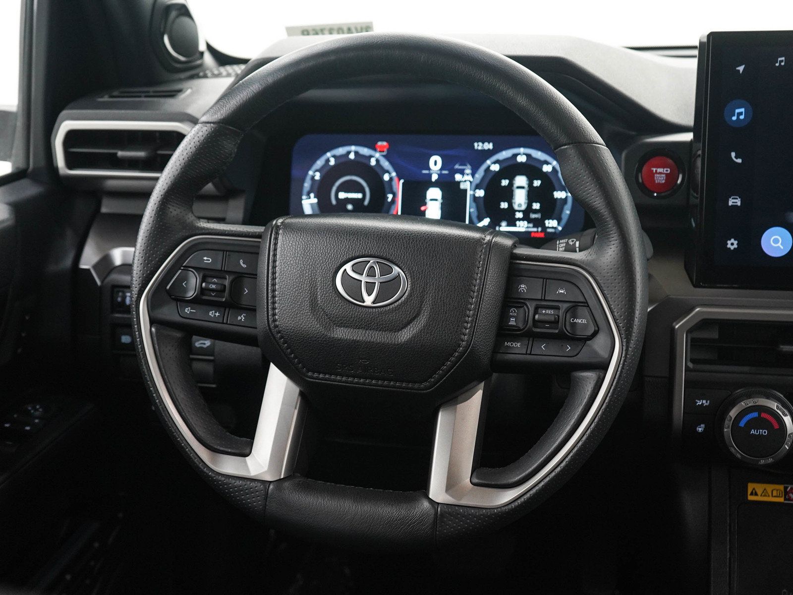 Used 2025 Toyota 4Runner TRD Off-Road Premium w/ Tow Technology Package AWD/4WD image 17