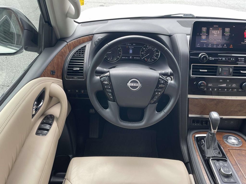 Used 2024 Nissan Armada SL w/ Captain's Chairs Package RWD image 16