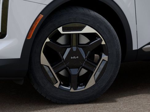 New 2026 Kia Sportage S image 9