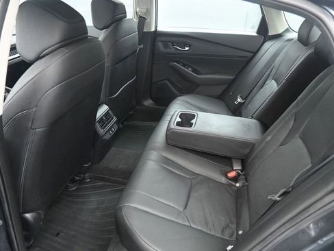 Used 2023 Honda Accord Touring image 25