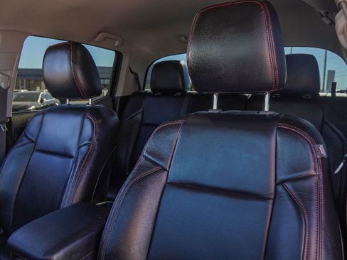 Used 2021 Toyota Tacoma SR5 image 9