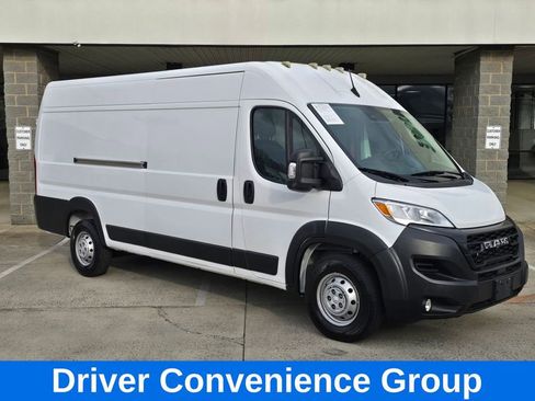 Used 2023 RAM ProMaster 3500 w/ Driver Convenience Group image 3