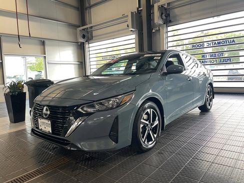 Used 2024 Nissan Sentra SV w/ All-Weather Package image 3