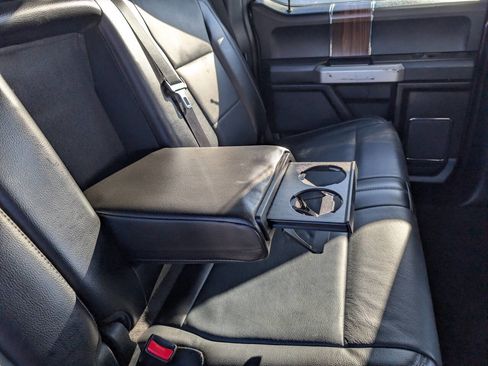 Used 2016 Ford F150 Lariat image 15