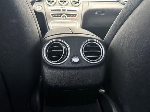 Used 2020 Mercedes-Benz C 300 Sedan image 24