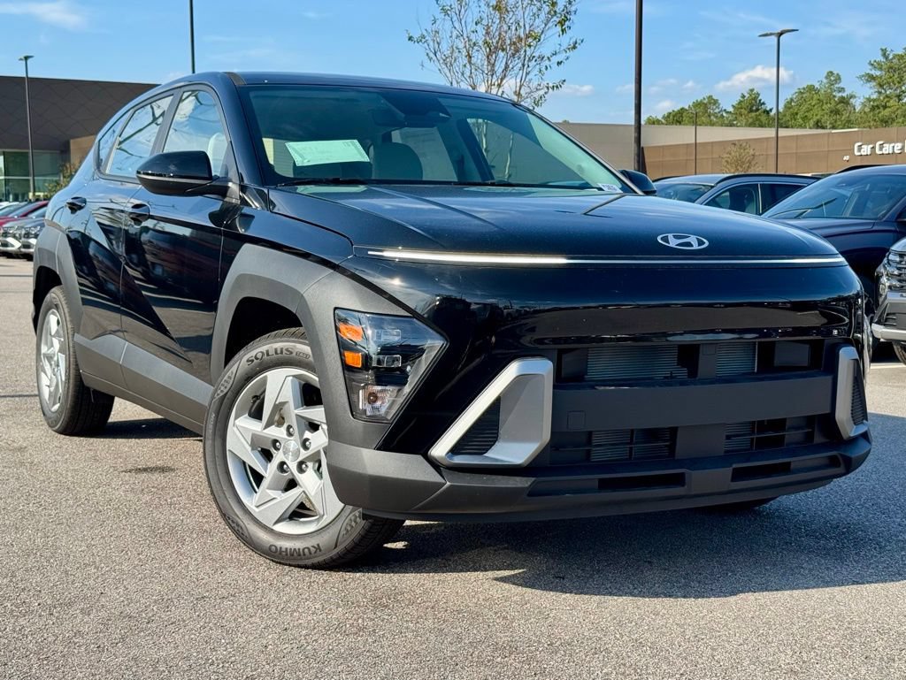 Certified 2026 Hyundai Kona SE FWD image 1