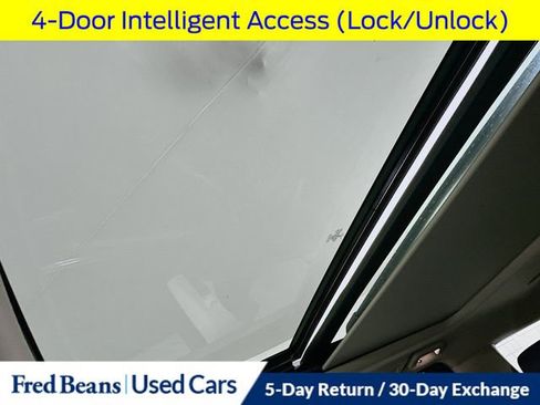 Used 2022 Ford Expedition Max XLT image 28