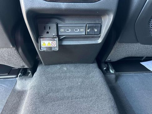 New 2026 Jeep Grand Cherokee Limited AWD/4WD image 5