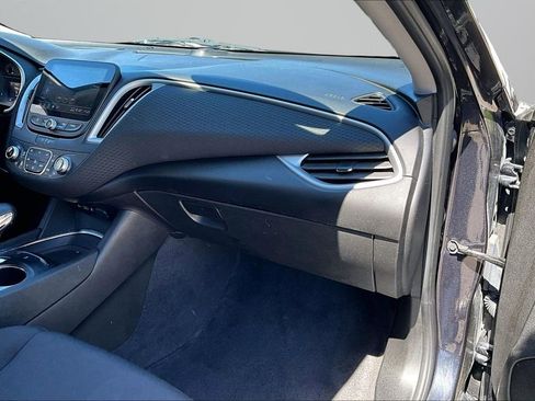 Used 2023 Chevrolet Malibu LT FWD image 26