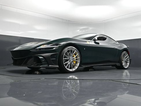 Used 2021 Ferrari Roma RWD image 22