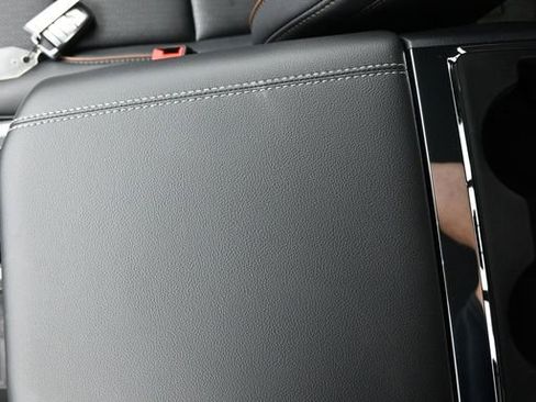 New 2026 Ford F350 Lariat image 39