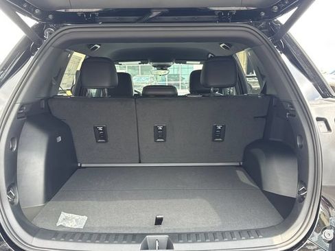 New 2027 GMC Terrain AT4 w/ Convenience Package III AWD/4WD image 12
