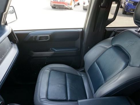 Certified 2023 Ford Bronco Outer Banks AWD/4WD image 37