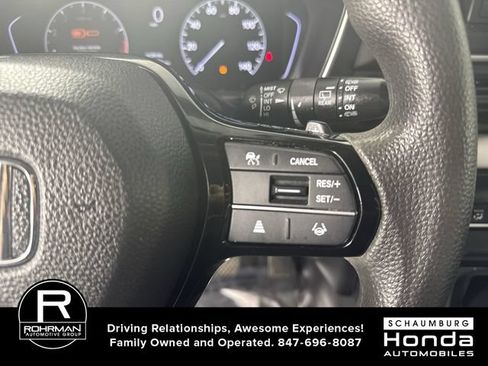 Used 2023 Honda Pilot LX image 13
