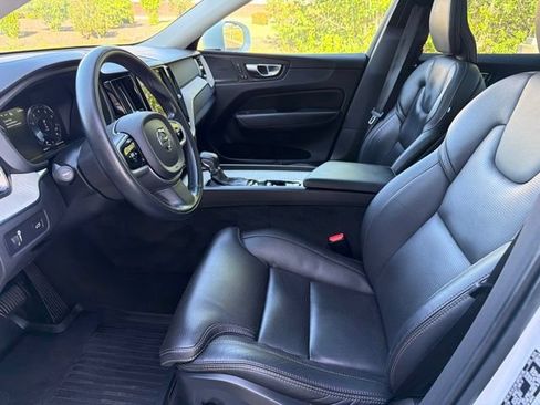 Used 2021 Volvo XC60 T5 Inscription AWD/4WD image 18