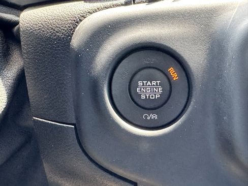 Used 2020 Jeep Gladiator Rubicon w/ Trailer Tow Package image 6