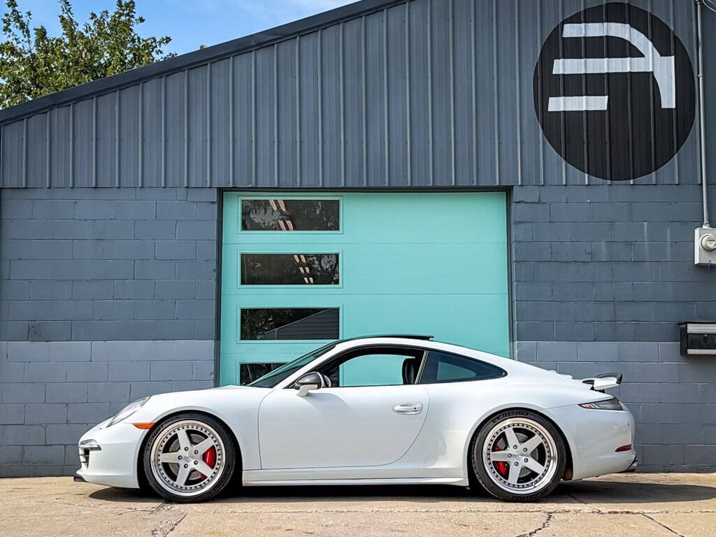 Used 2015 Porsche 911 Carrera 4S AWD/4WD image 4